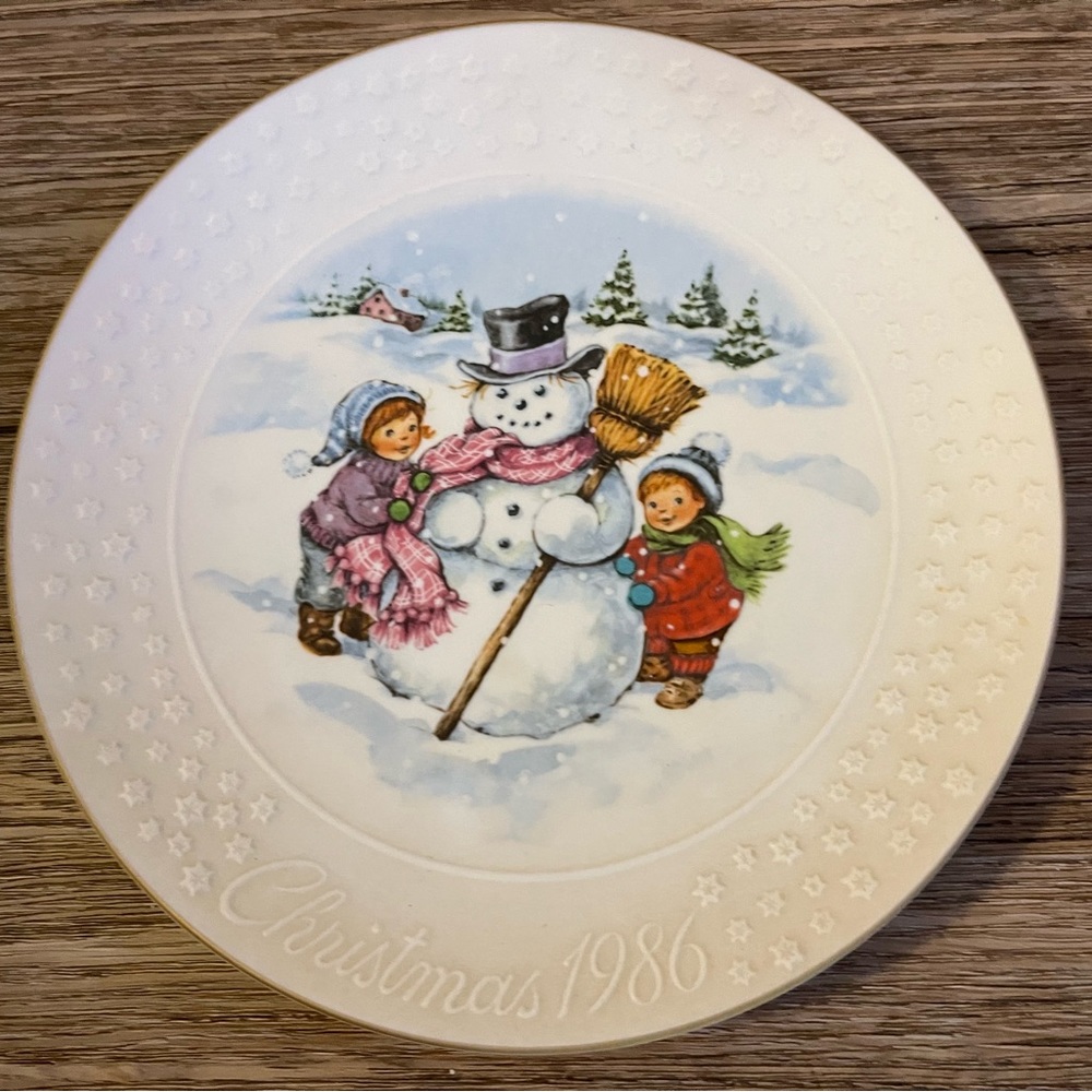 😀3 for $35./1986 Christmas Collector plate